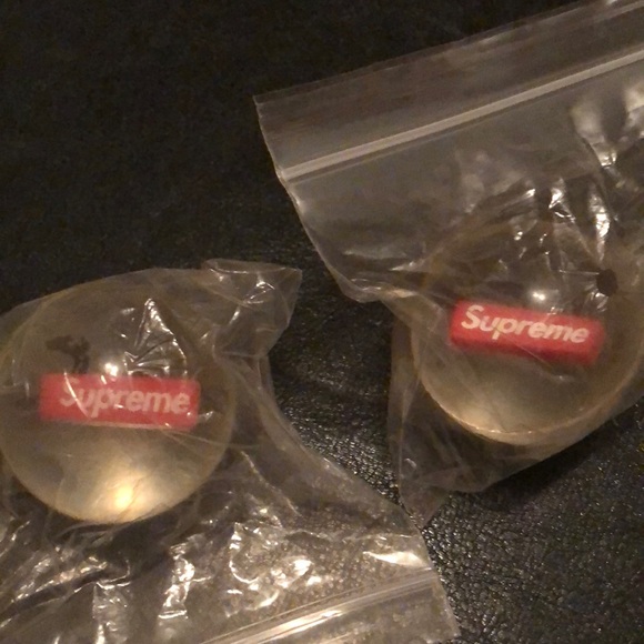 Supreme Other - 🚨 Supreme bouncyball clear w/Logo inside brandnew